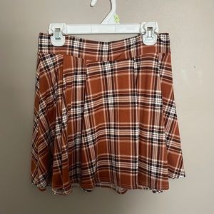 wearever plaid mini skirt. size small.